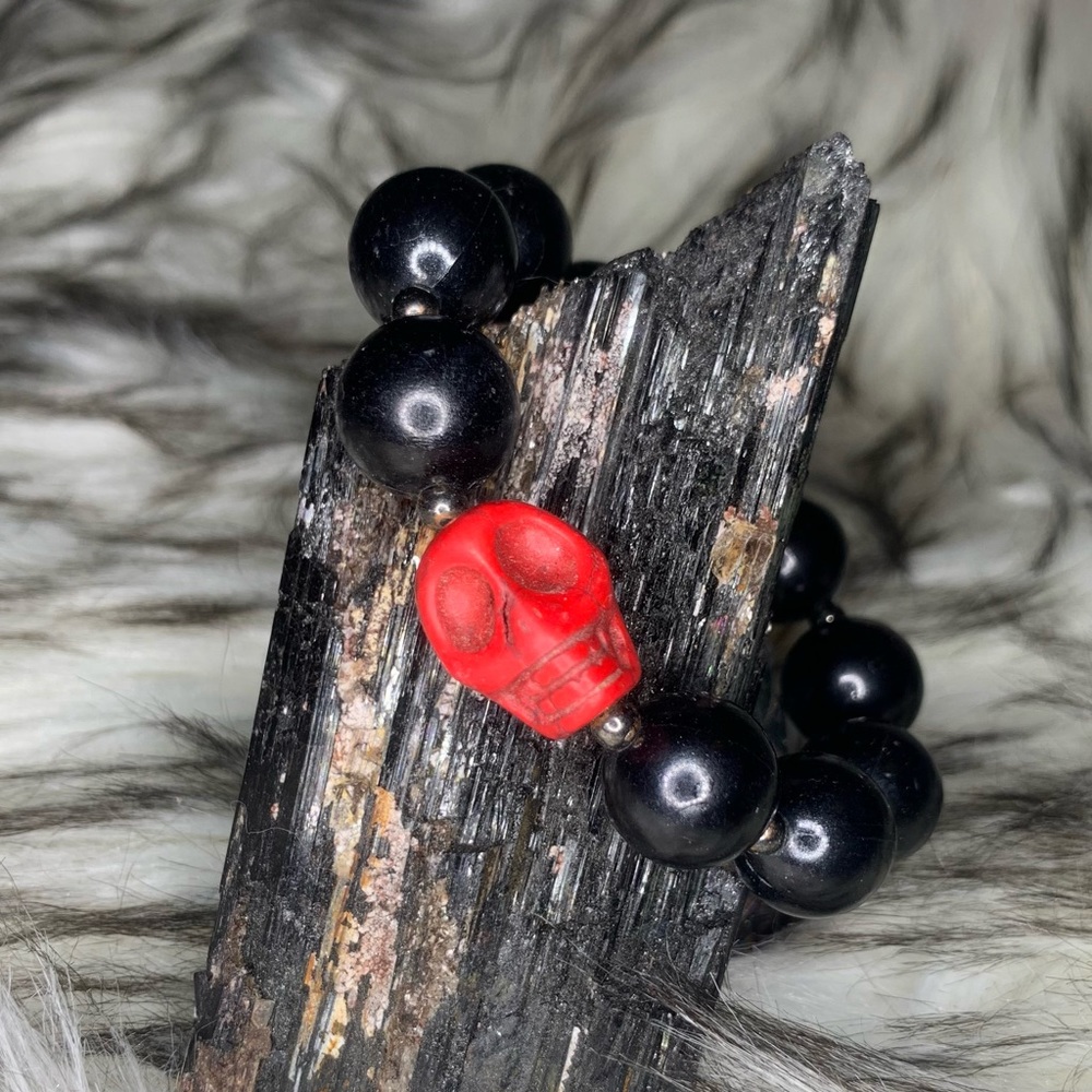 Stretchy Beaded Skull Bracelet